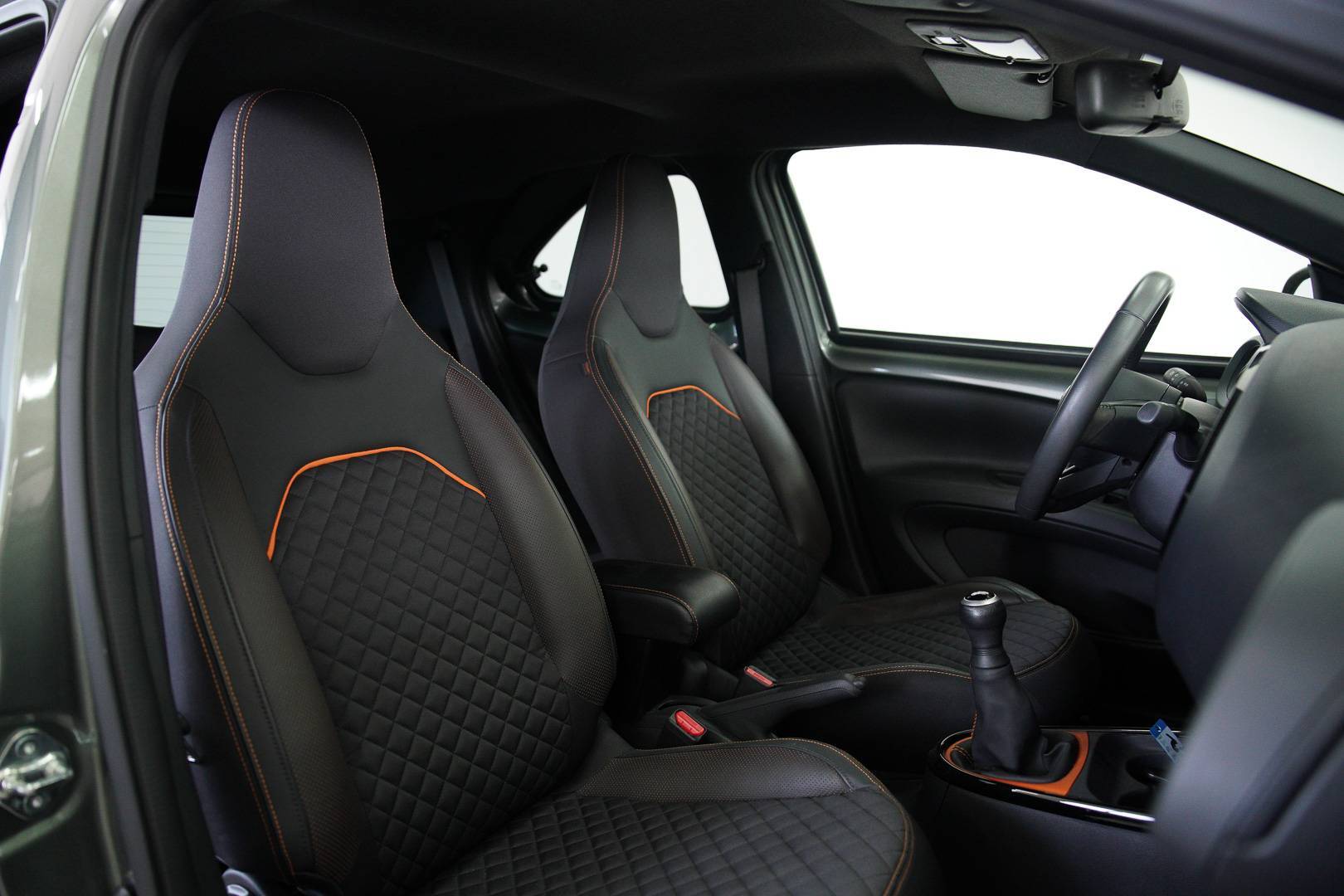 TOYOTA Aygo - Foto 22