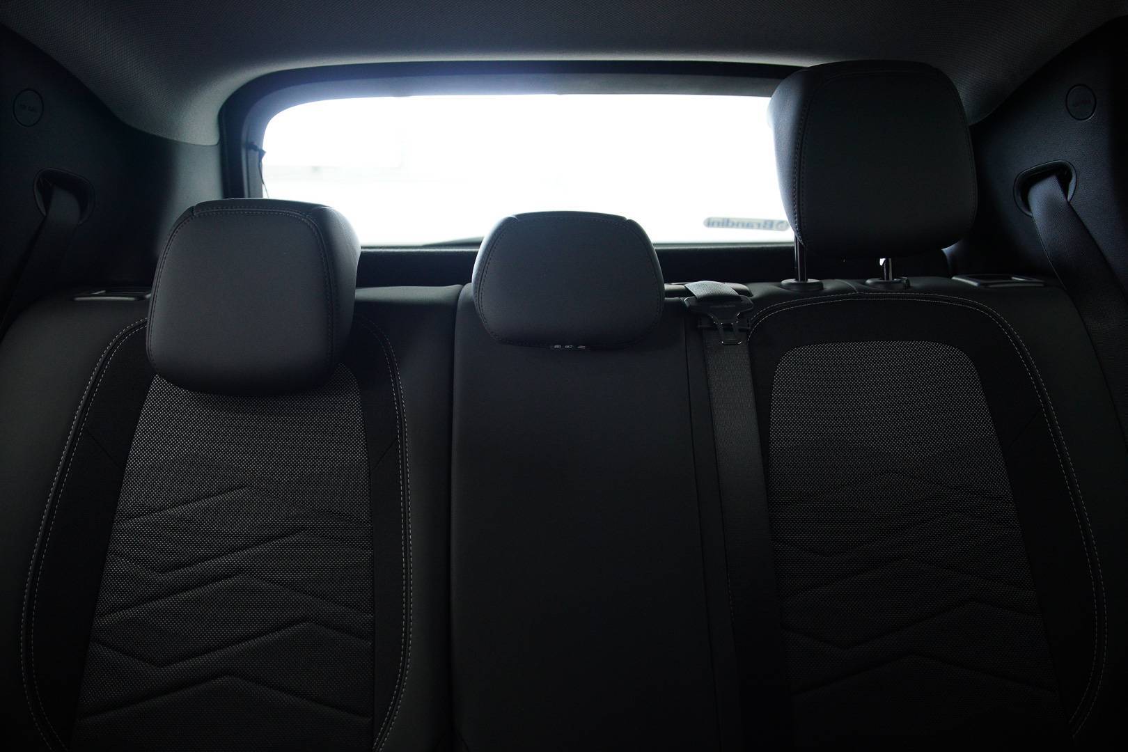 JEEP Avenger - Foto 24