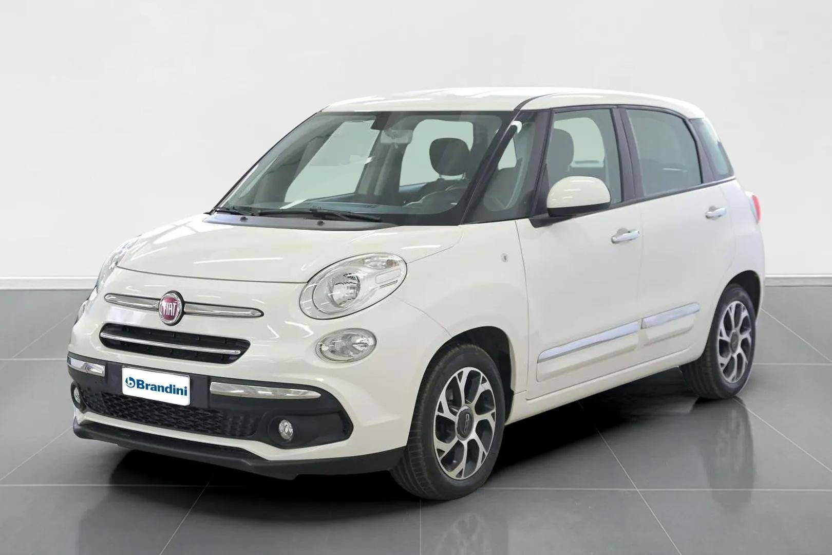 FIAT 500L - Foto 1
