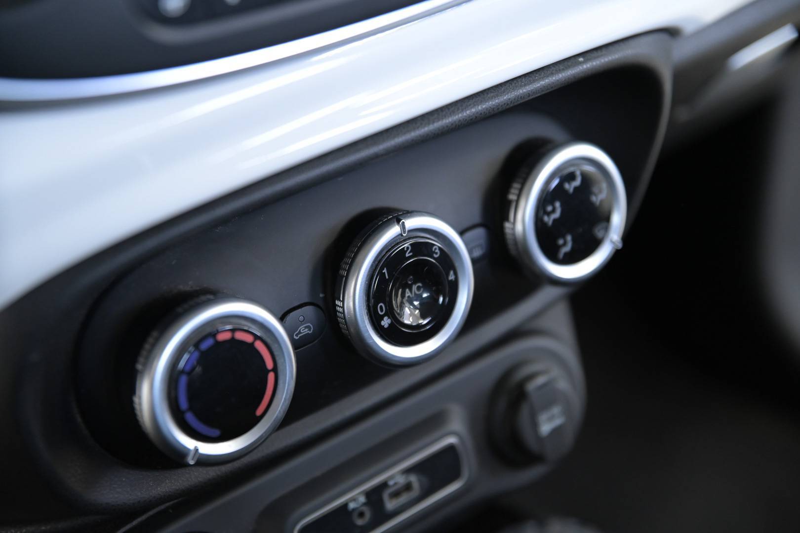 FIAT 500L - Foto 21