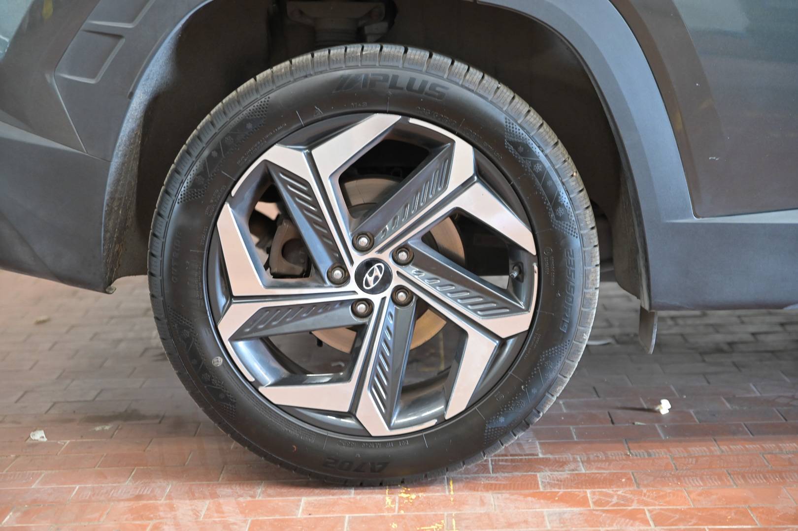 HYUNDAI Tucson - Foto 6