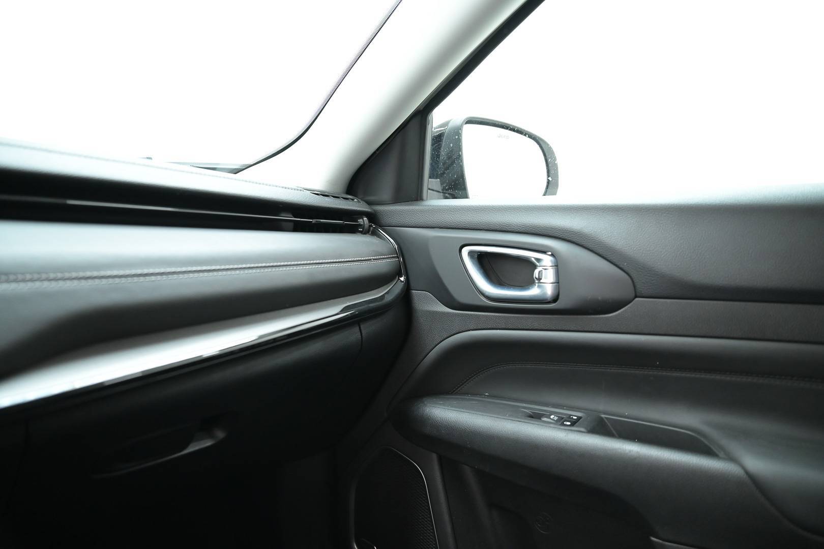 JEEP Compass - Foto 15