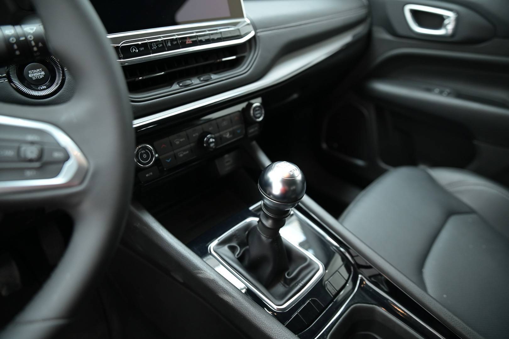 JEEP Compass - Foto 16