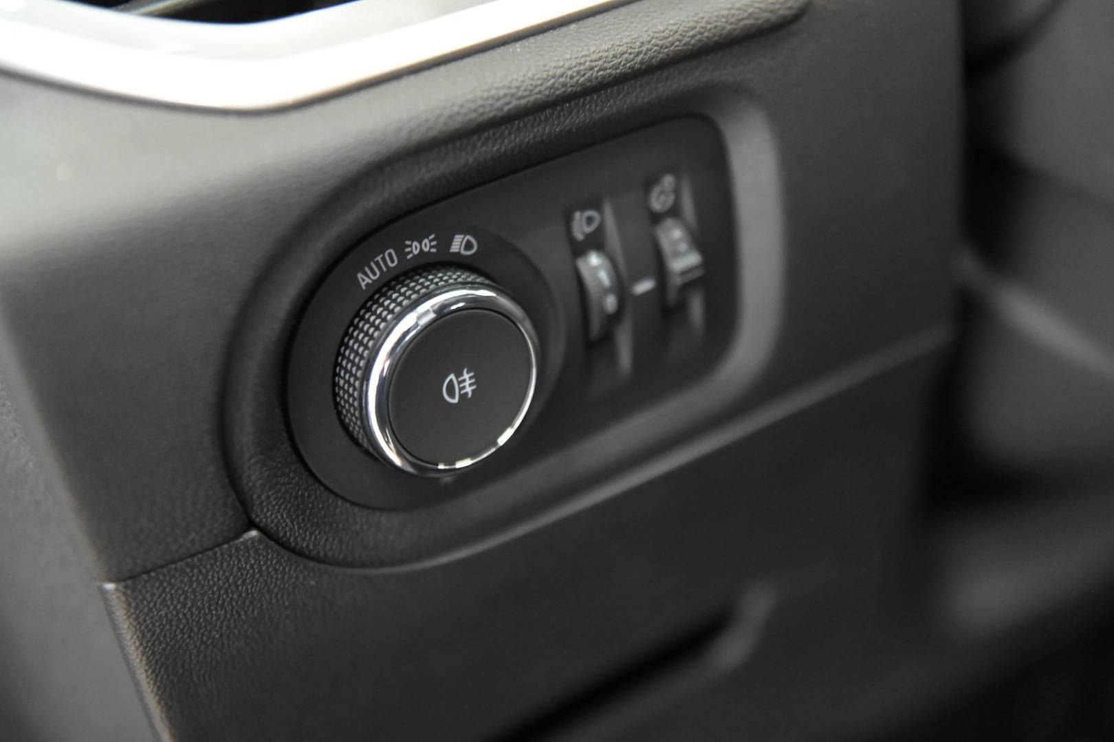 OPEL Grandland Grandland 1.6 phev Business Elegance fwd 225cv auto usata in pronta consegna - Brandini