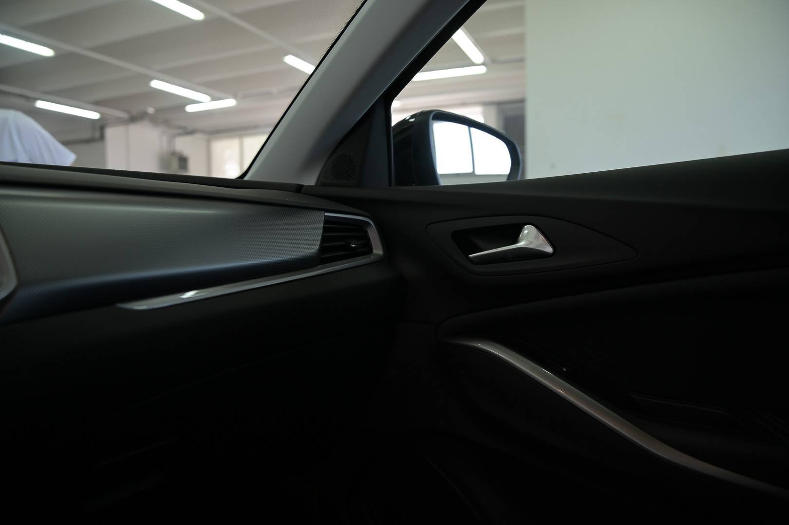 OPEL Grandland Grandland 1.6 phev Business Elegance fwd 225cv auto usata in pronta consegna - Brandini