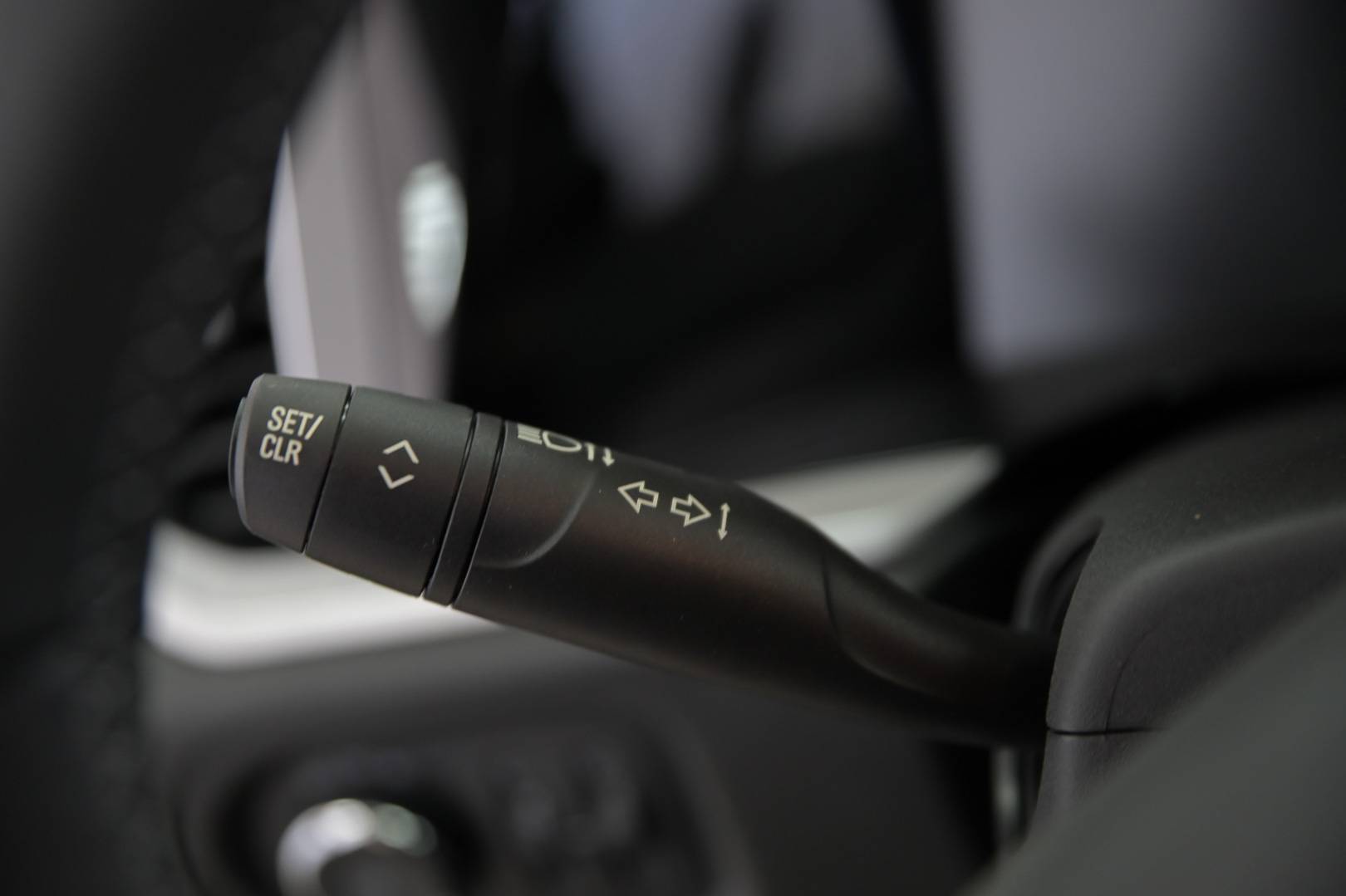 OPEL Grandland Grandland 1.6 phev Business Elegance fwd 225cv auto usata in pronta consegna - Brandini