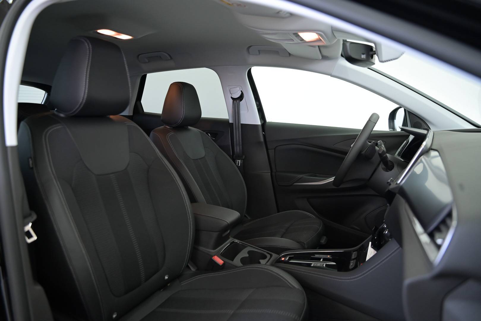 OPEL Grandland Grandland 1.6 phev Business Elegance fwd 225cv auto usata in pronta consegna - Brandini