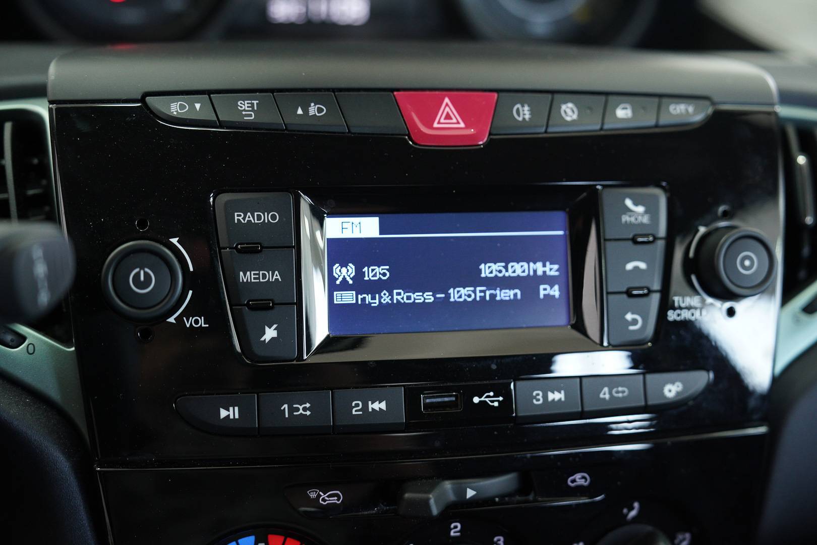 LANCIA Ypsilon - Foto 16