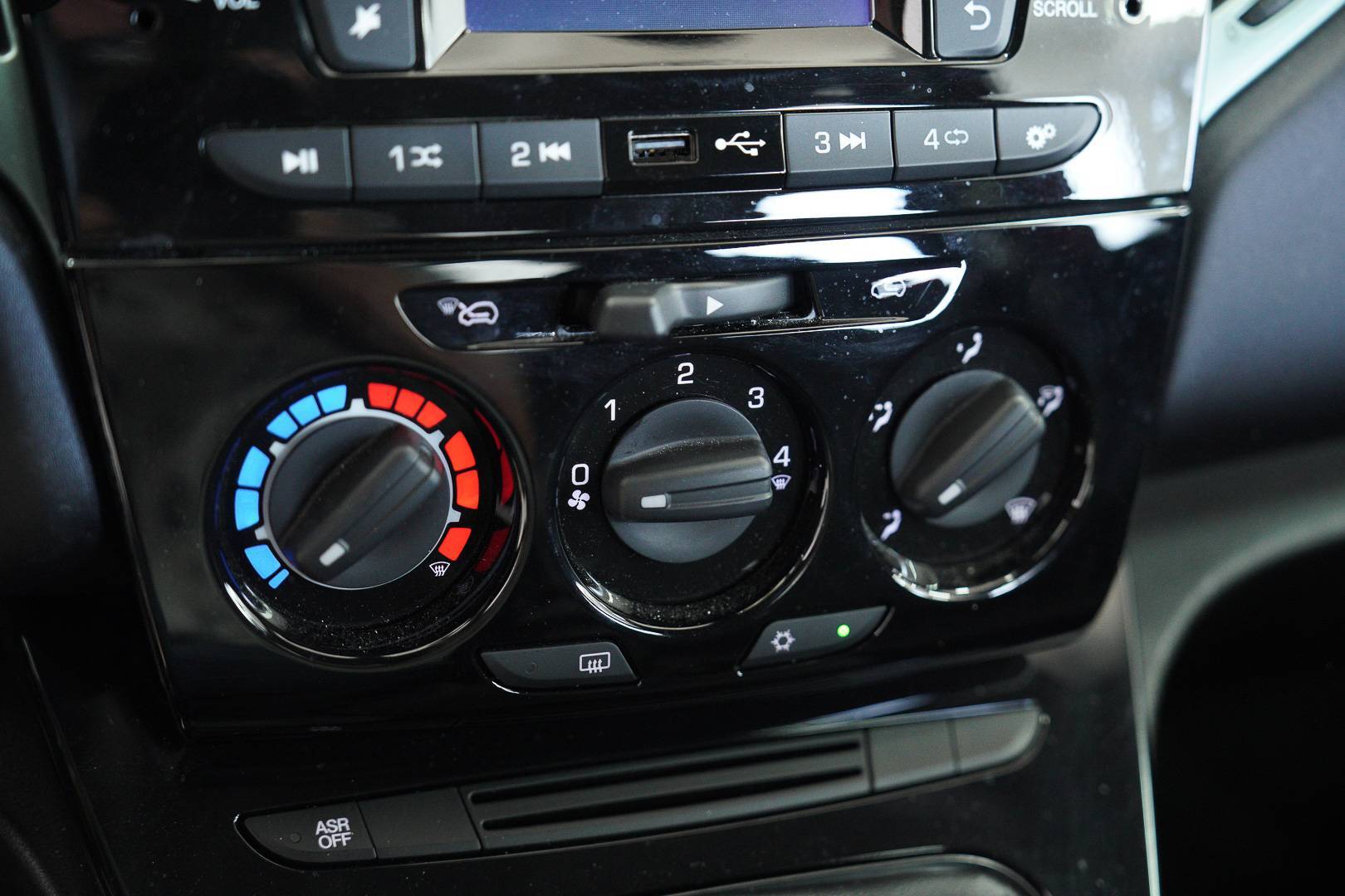 LANCIA Ypsilon - Foto 17