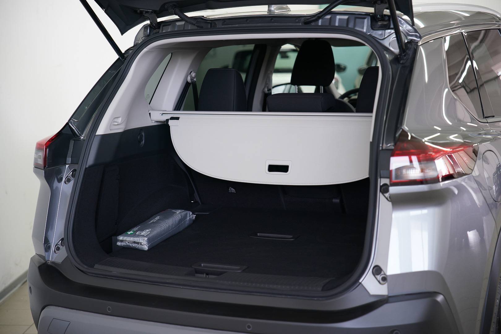 NISSAN X-TRAIL - Foto 8