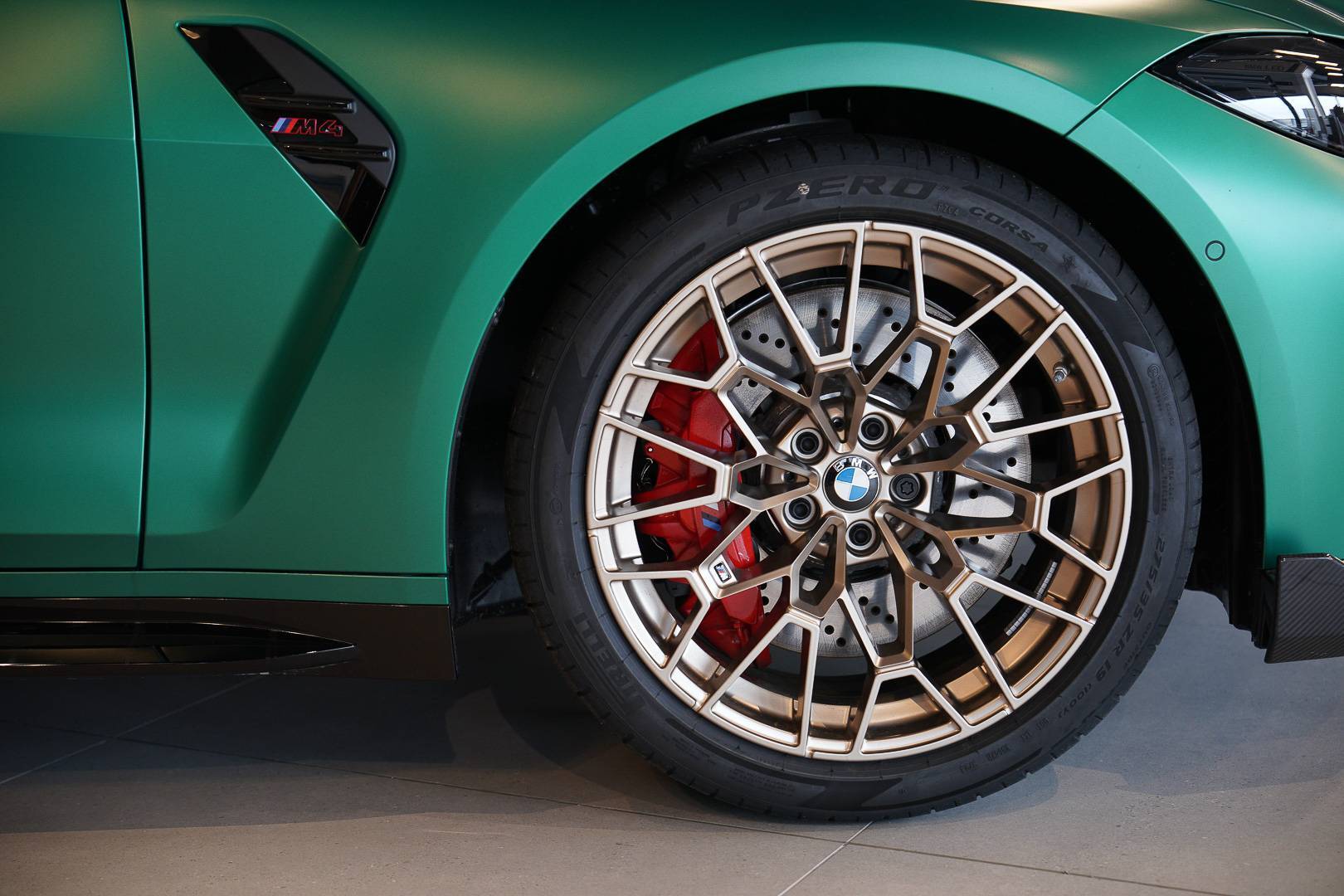 BMW M4 COMPETITION - Foto 6