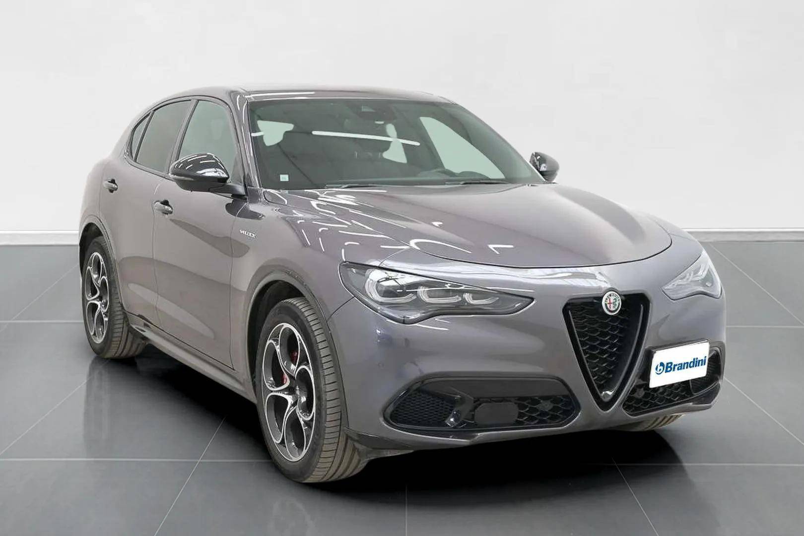 ALFA ROMEO Stelvio - Foto 3