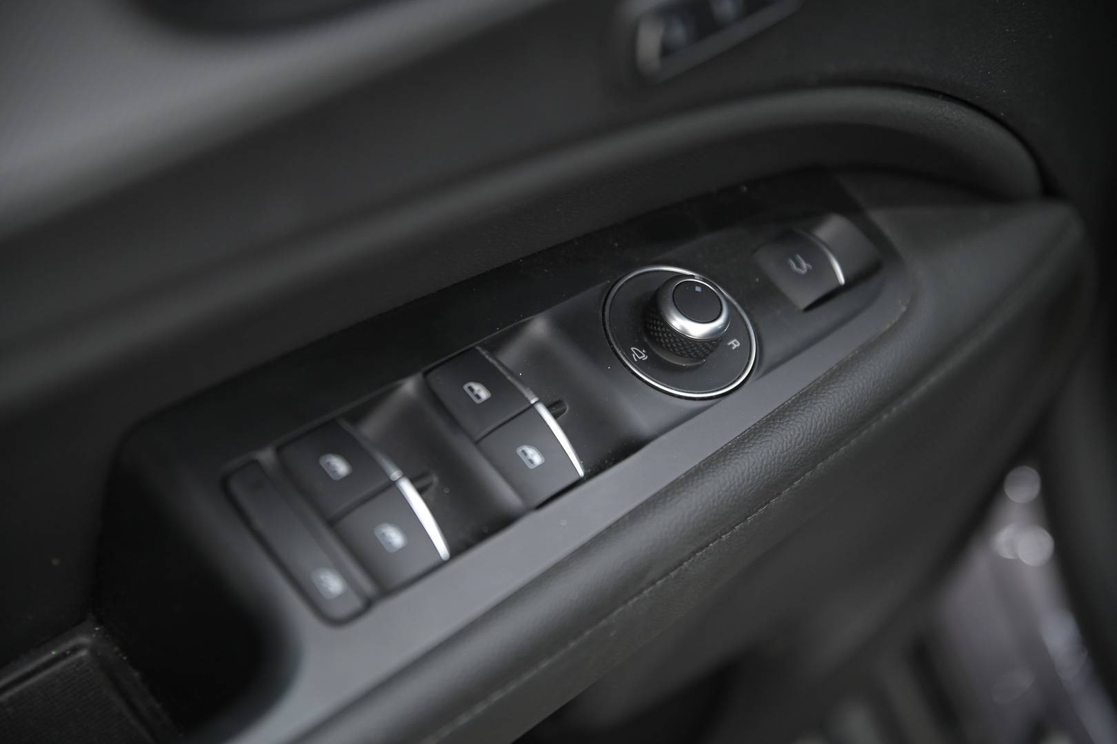 ALFA ROMEO Stelvio - Foto 14