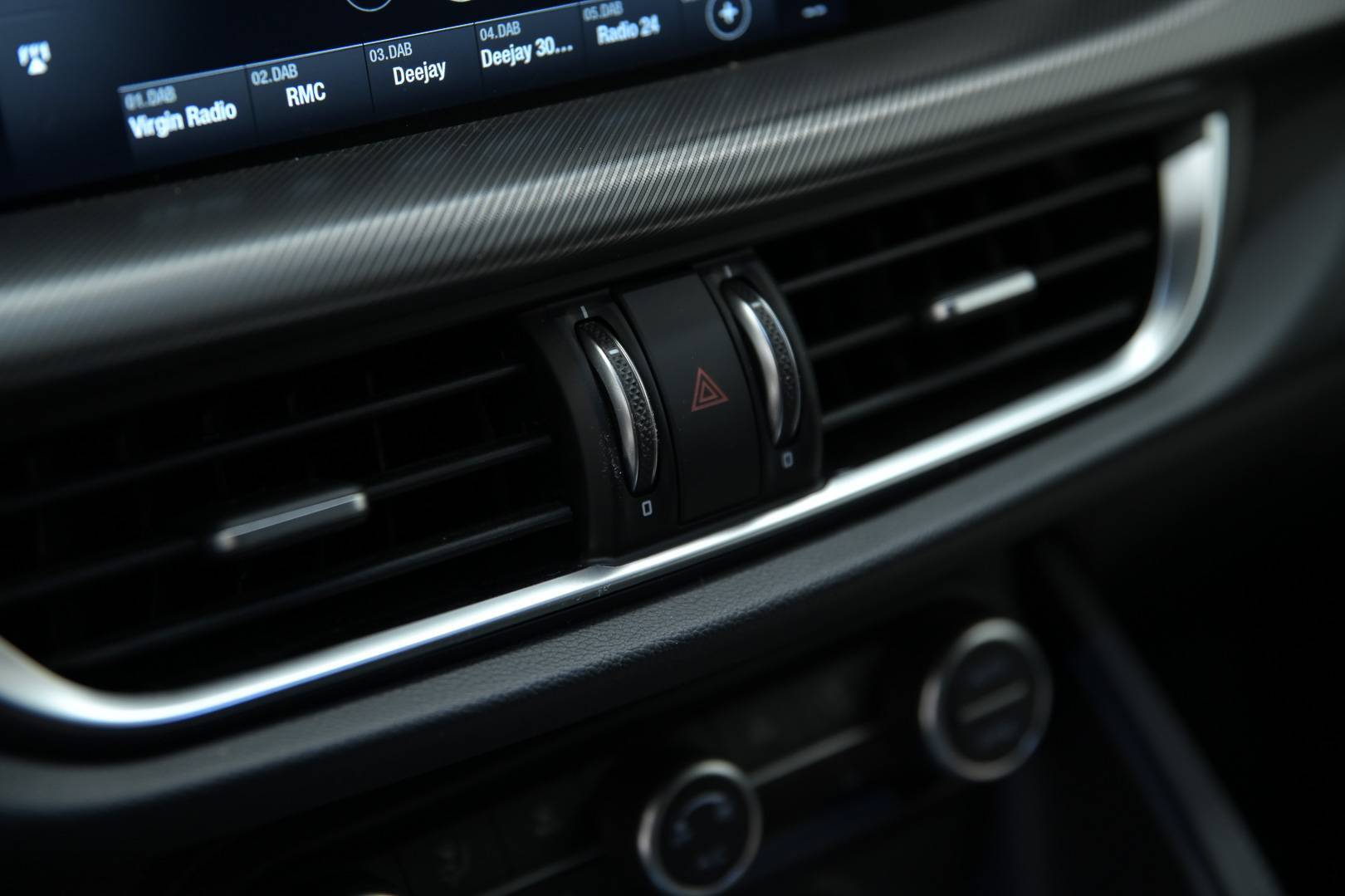 ALFA ROMEO Stelvio - Foto 26