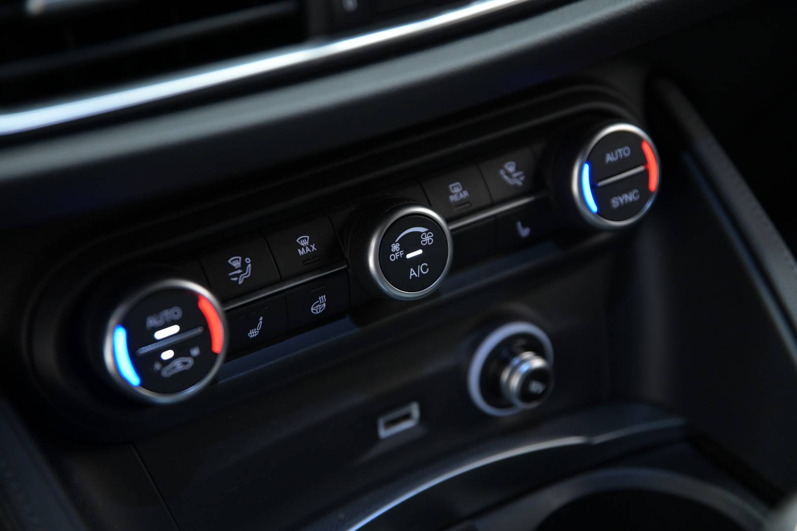 ALFA ROMEO Stelvio - Foto 27