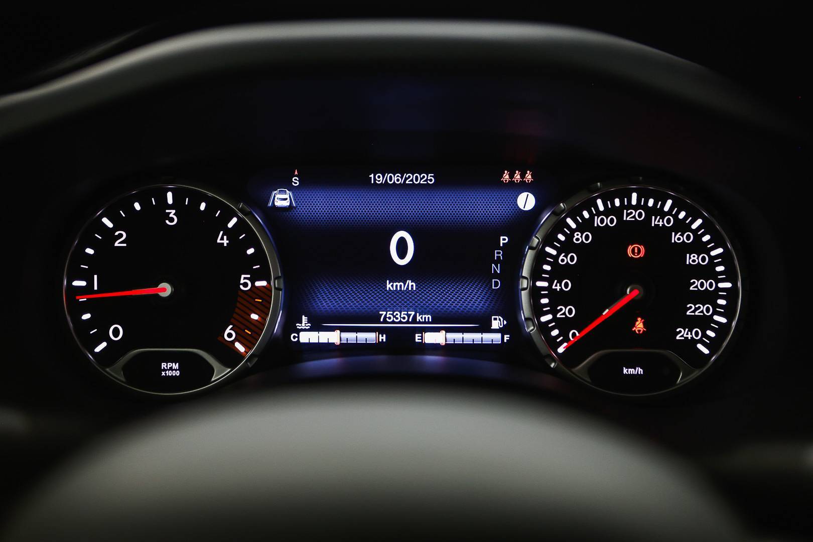 JEEP Renegade - Foto 16