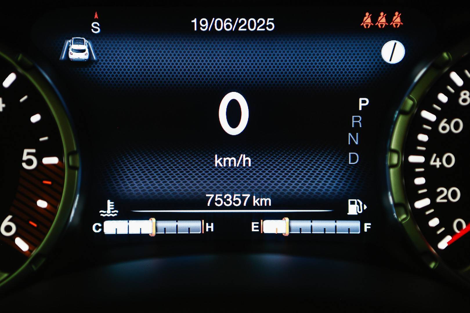 JEEP Renegade - Foto 17