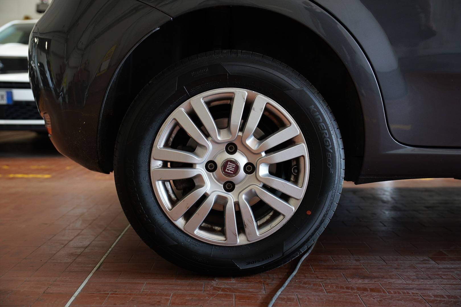 FIAT Punto - Foto 6