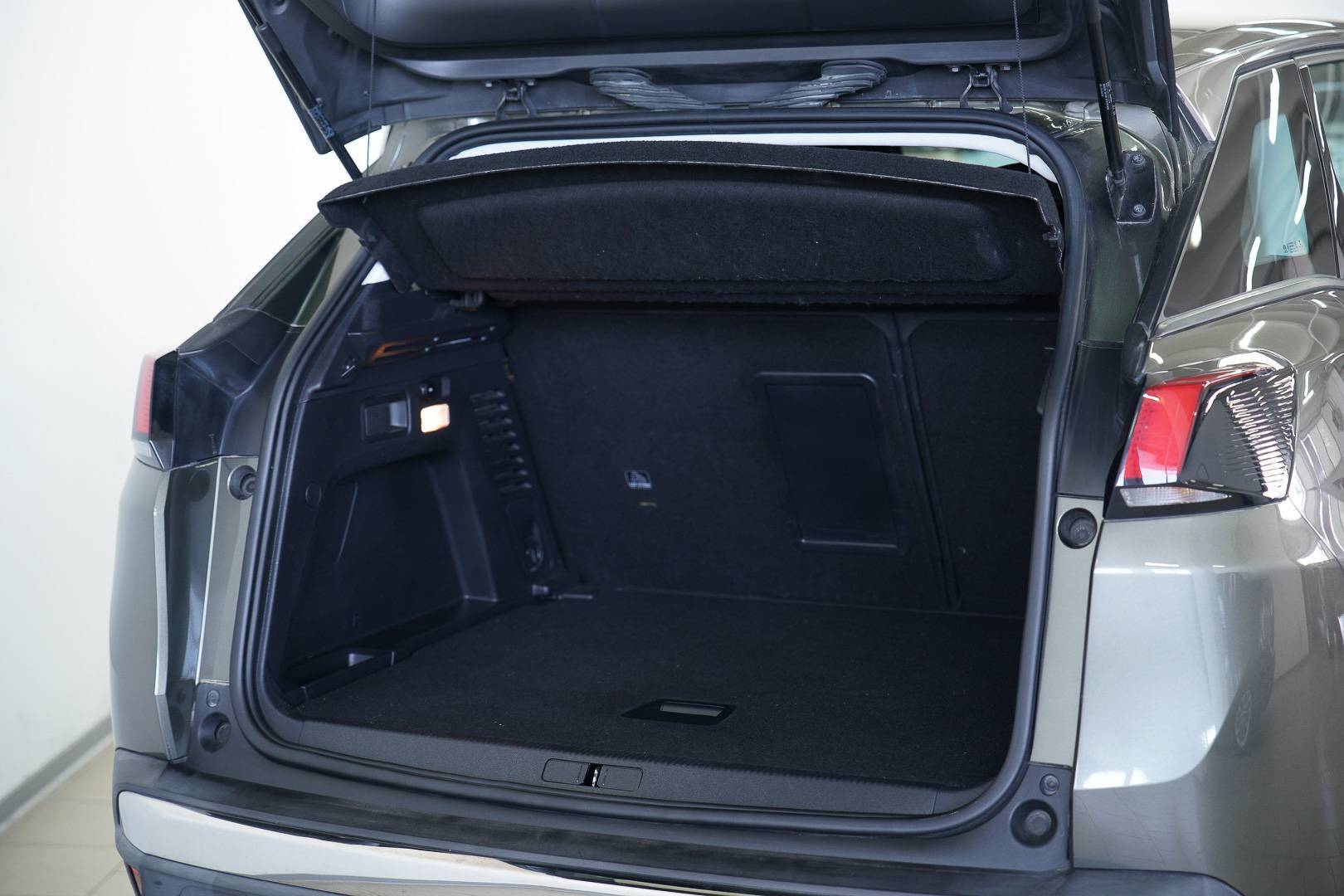 PEUGEOT 3008 - Foto 9