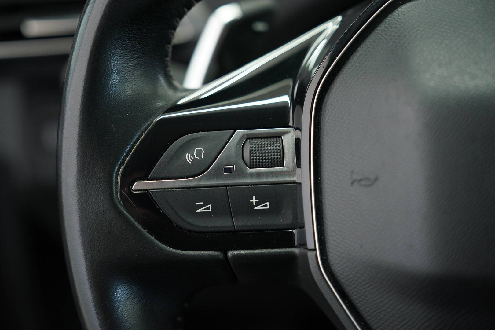 PEUGEOT 3008 - Foto 12