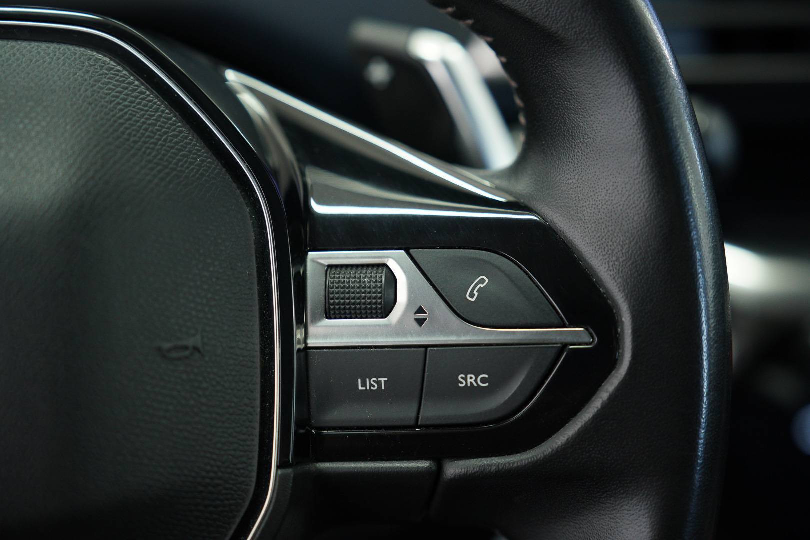 PEUGEOT 3008 - Foto 13