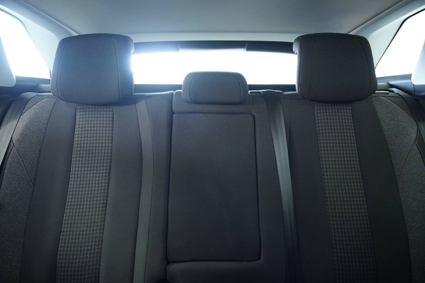 PEUGEOT 3008 - Foto 25