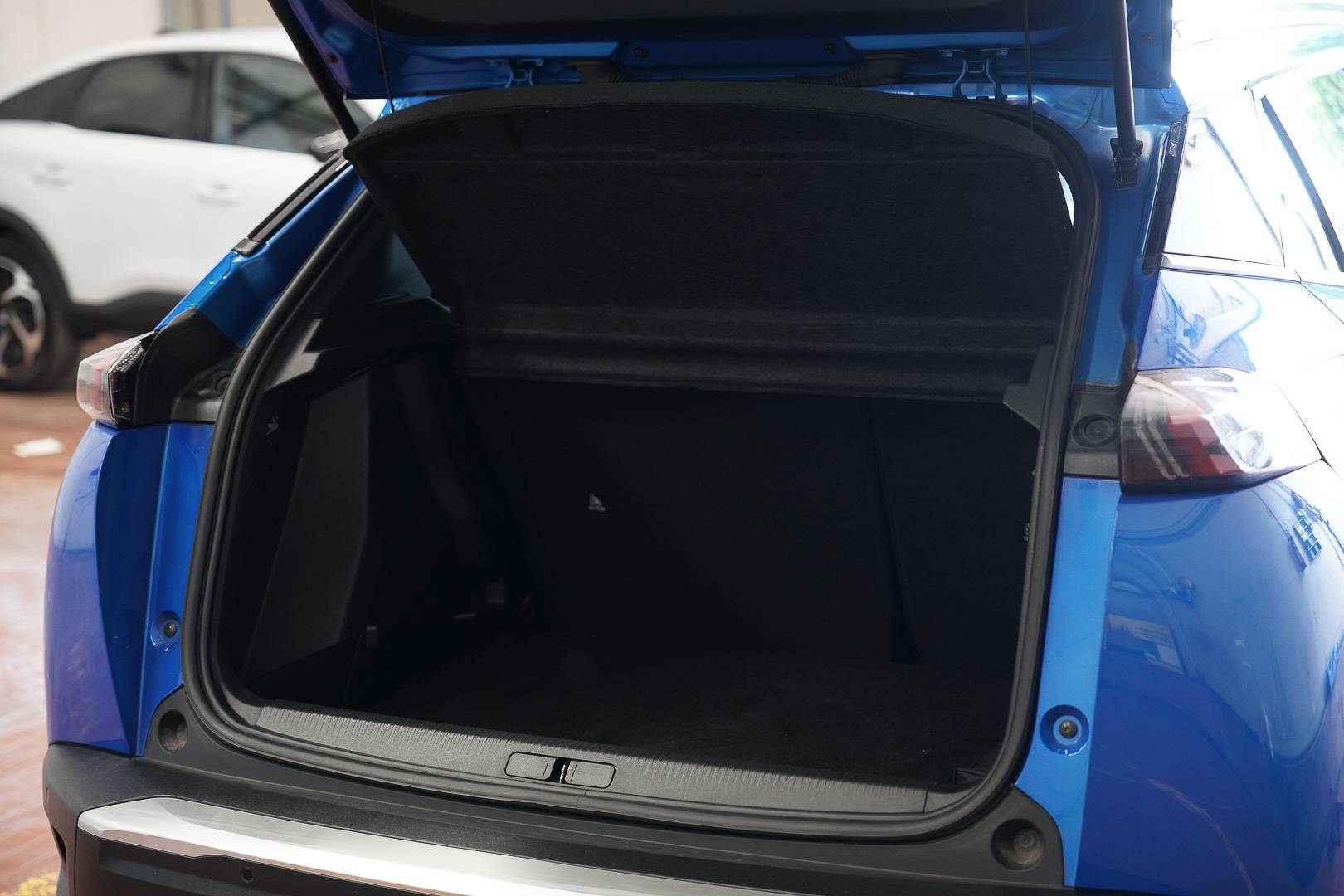 PEUGEOT 2008 - Foto 8