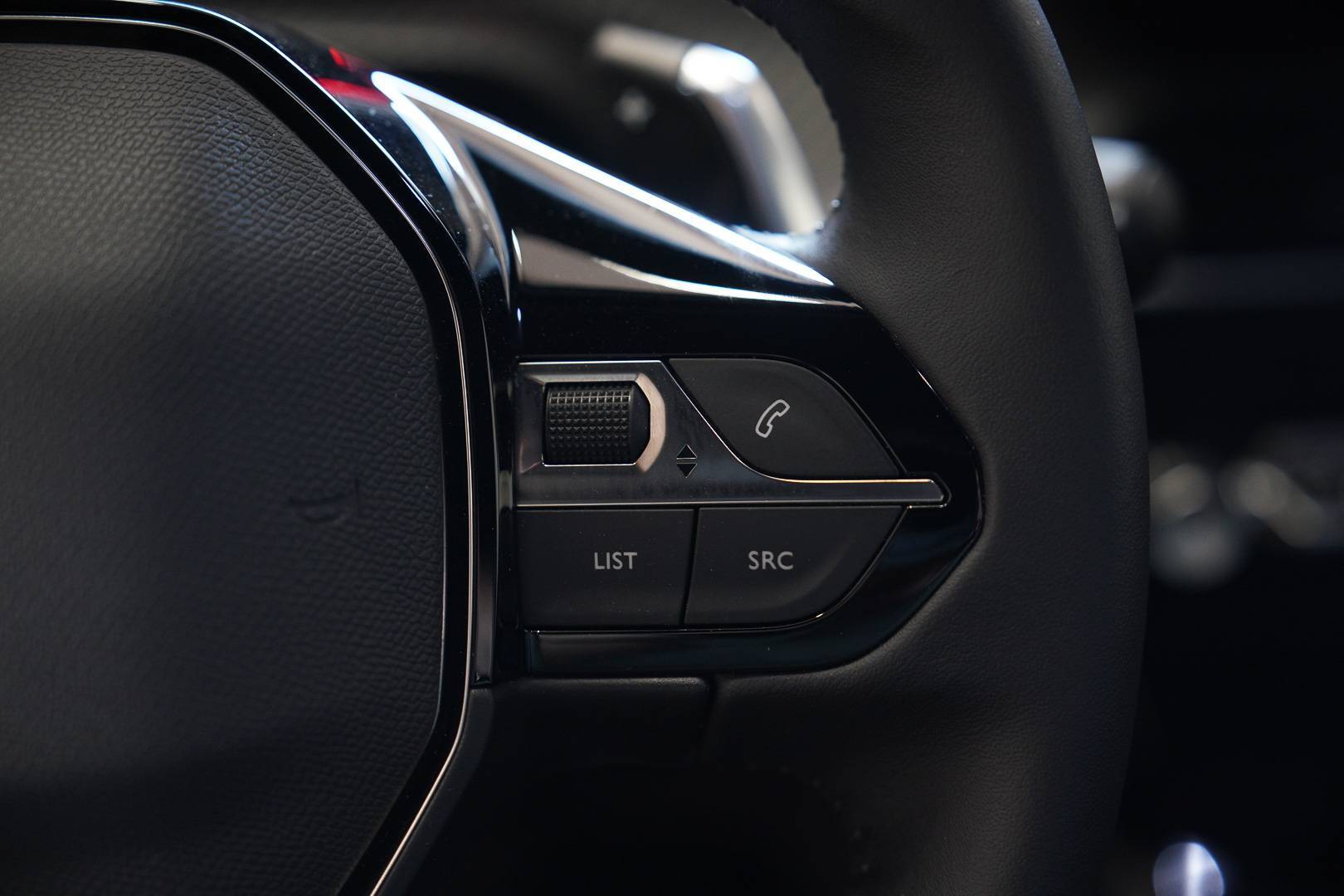 PEUGEOT 2008 - Foto 12