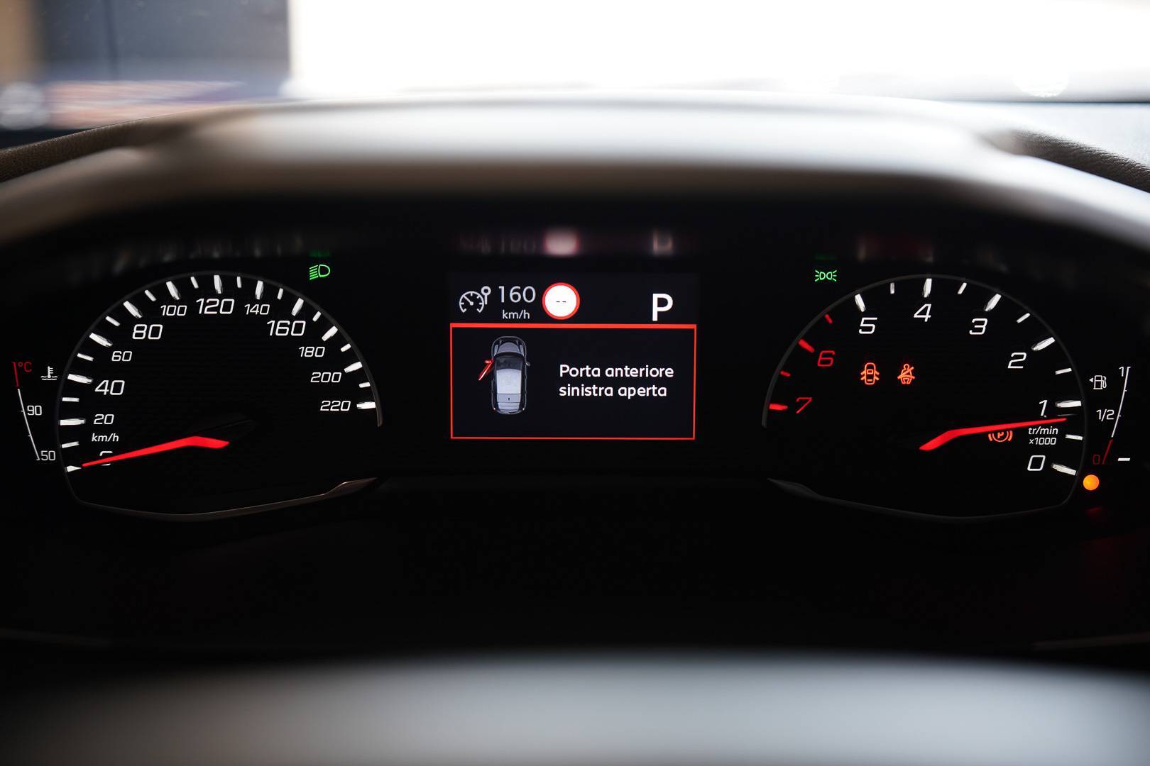 PEUGEOT 2008 - Foto 14
