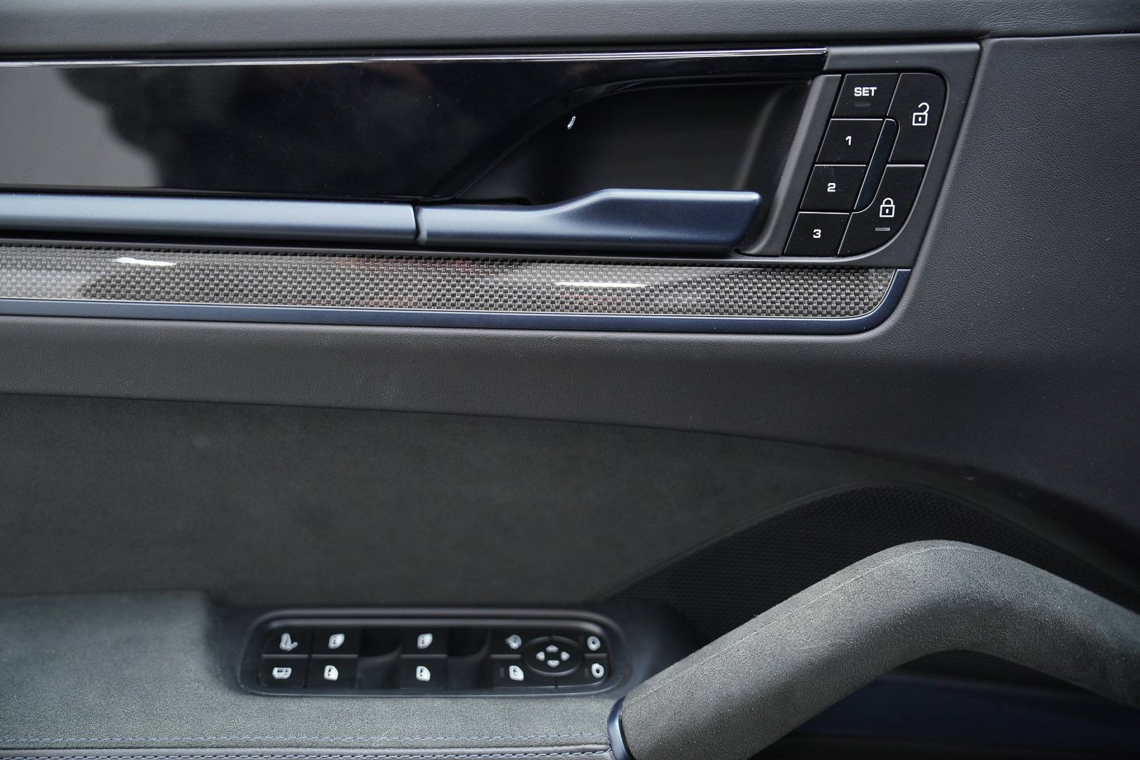 PORSCHE Cayenne - Foto 11