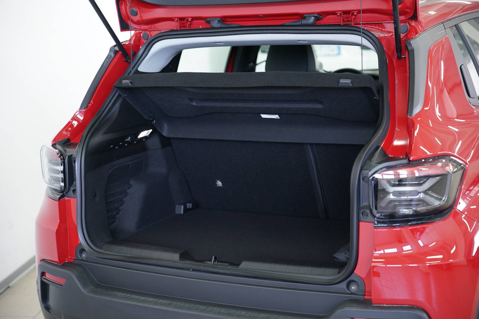 JEEP Avenger - Foto 9