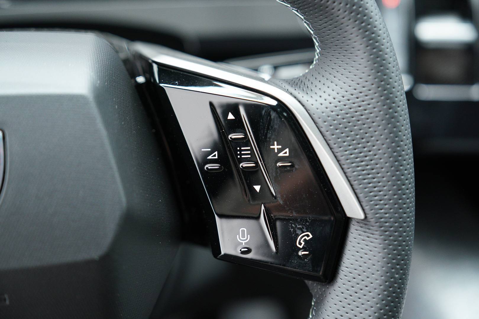 PEUGEOT 3008 - Foto 13
