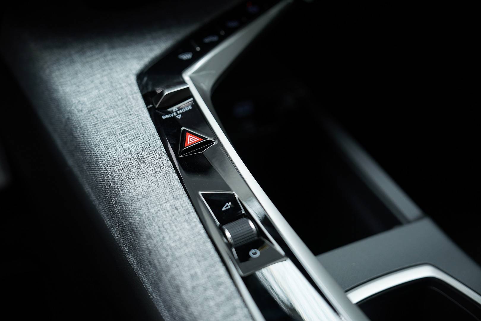 PEUGEOT 3008 - Foto 20
