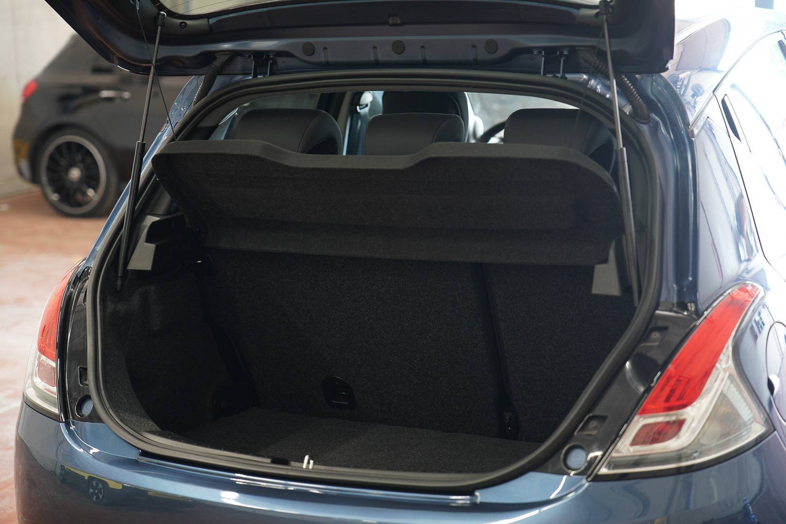 LANCIA Ypsilon - Foto 8