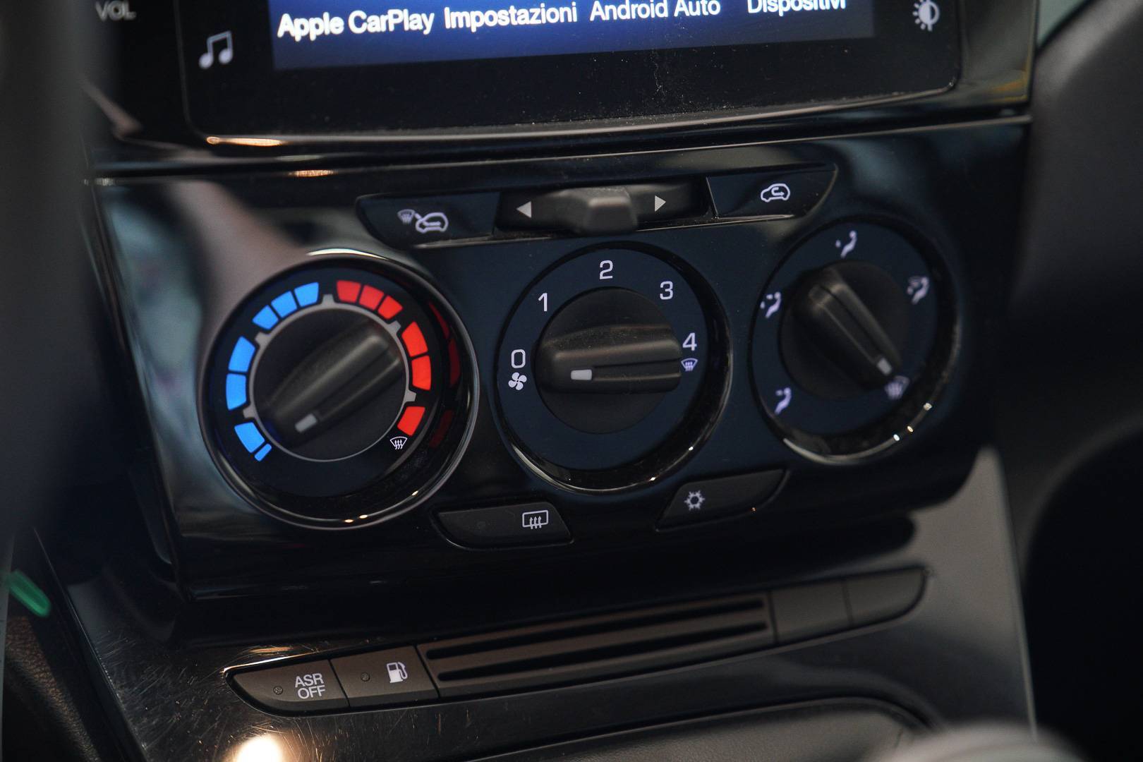 LANCIA Ypsilon - Foto 17