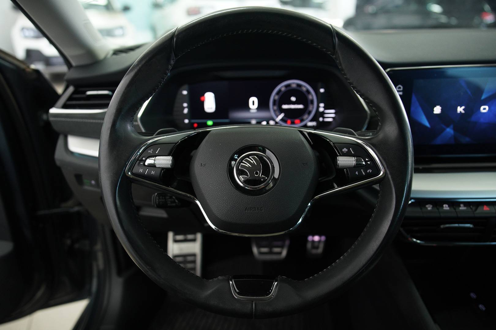 SKODA Octavia - Foto 12