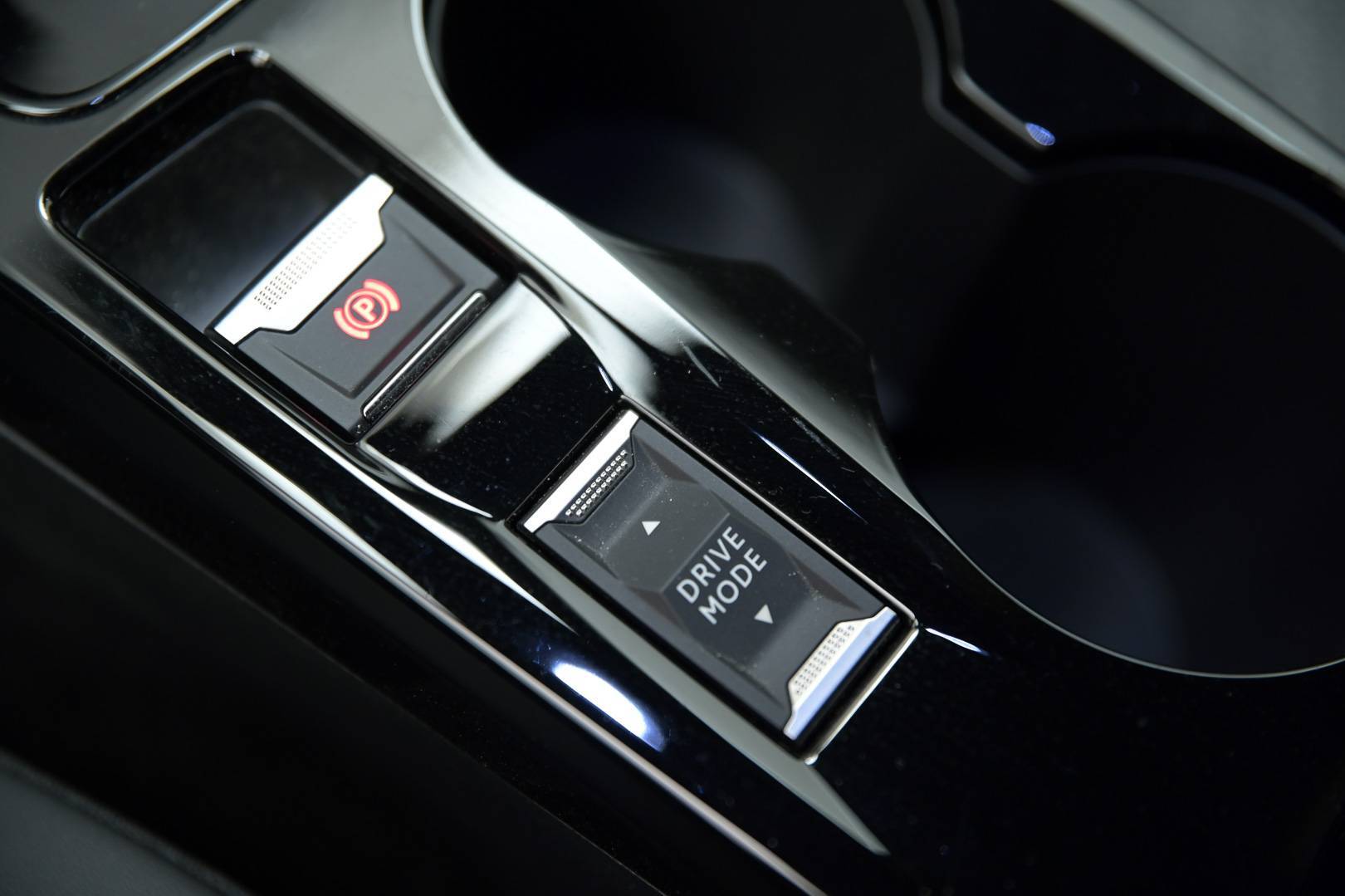 PEUGEOT 2008 - Foto 22