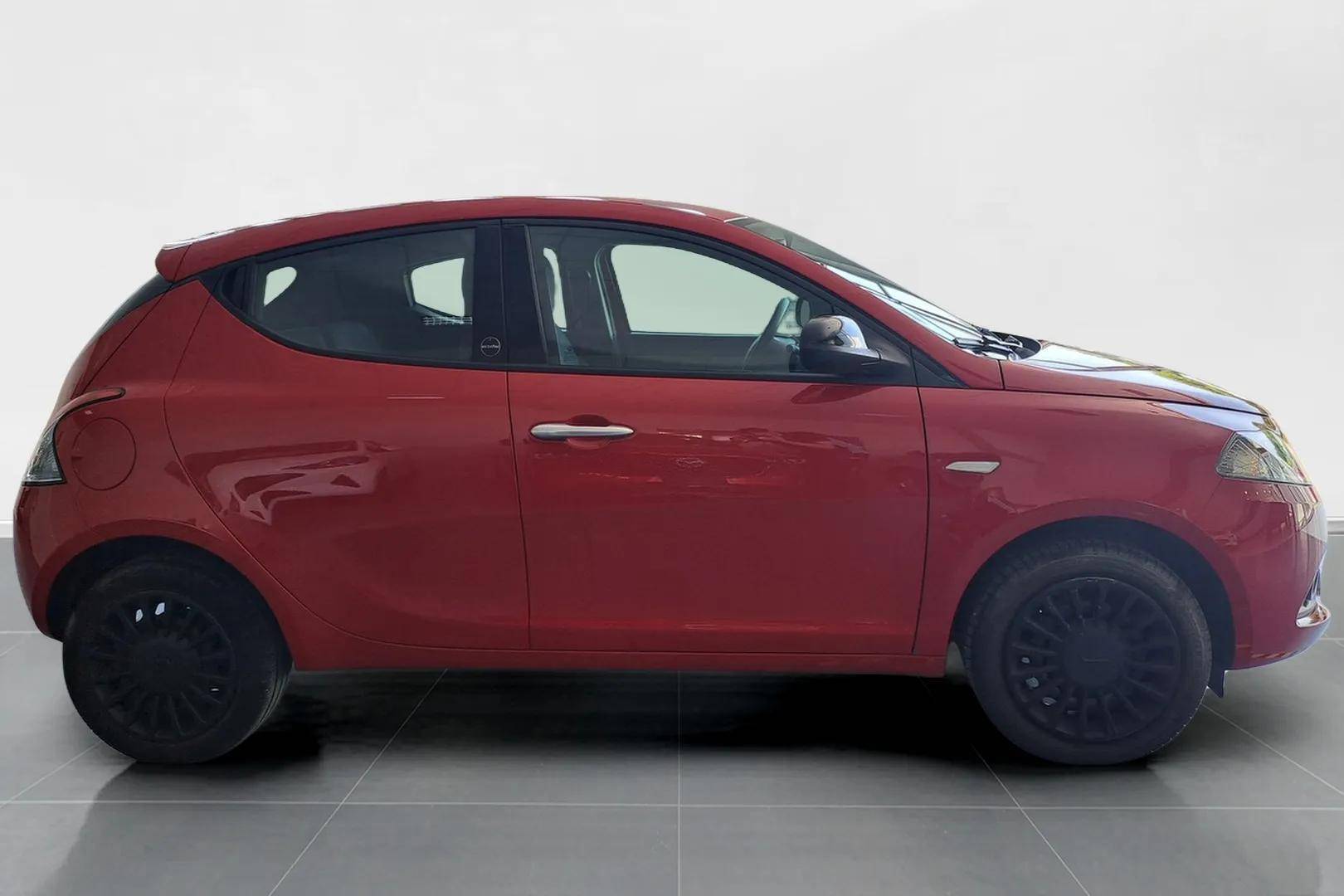LANCIA Ypsilon - Foto 3