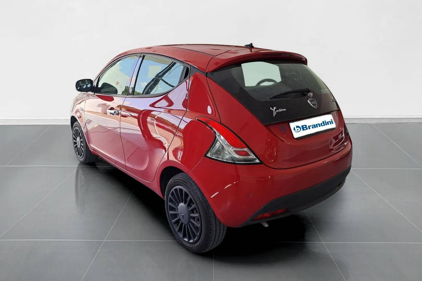 LANCIA Ypsilon - Foto 6