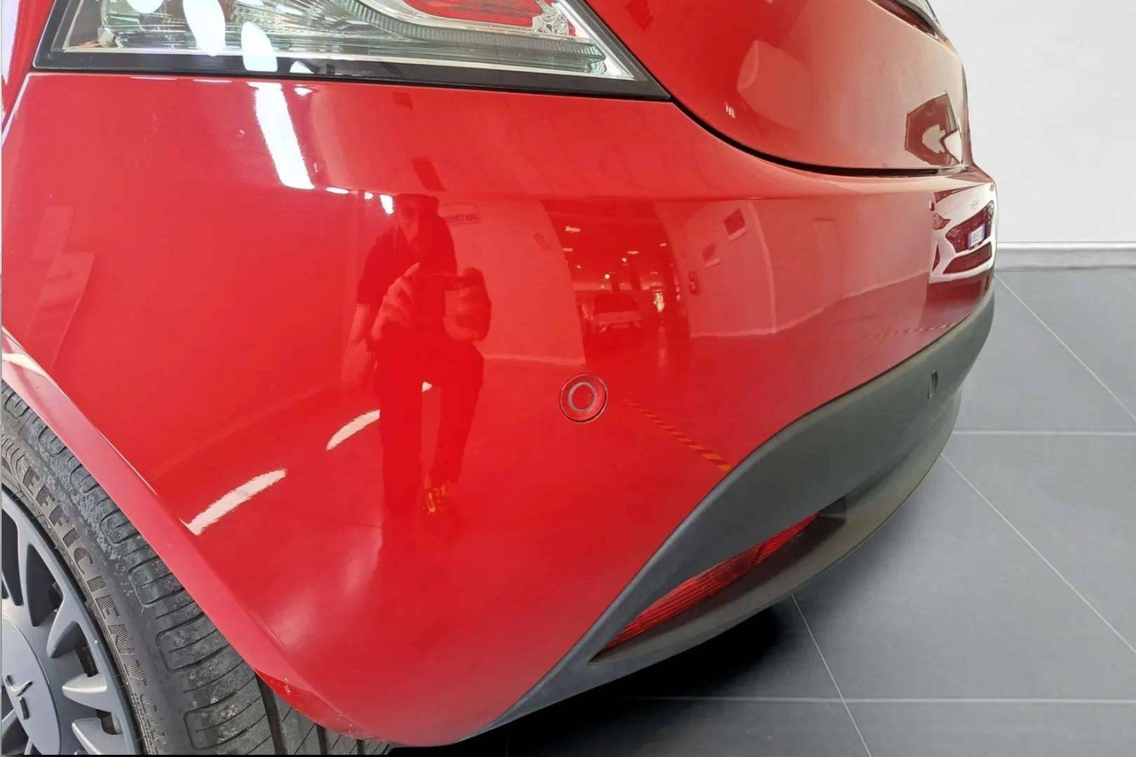 LANCIA Ypsilon - Foto 12