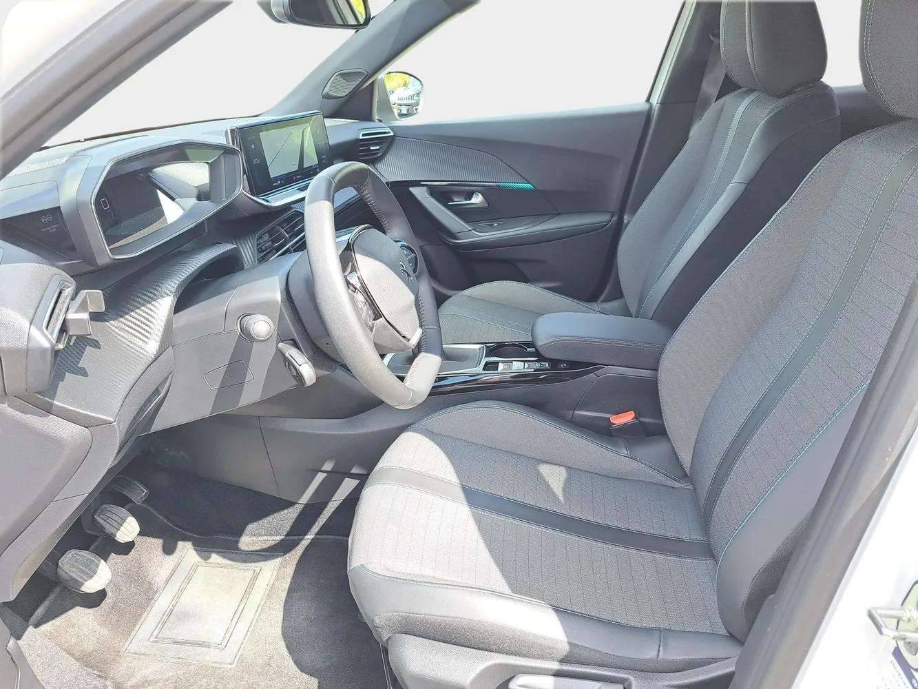 PEUGEOT 2008 - Foto 26