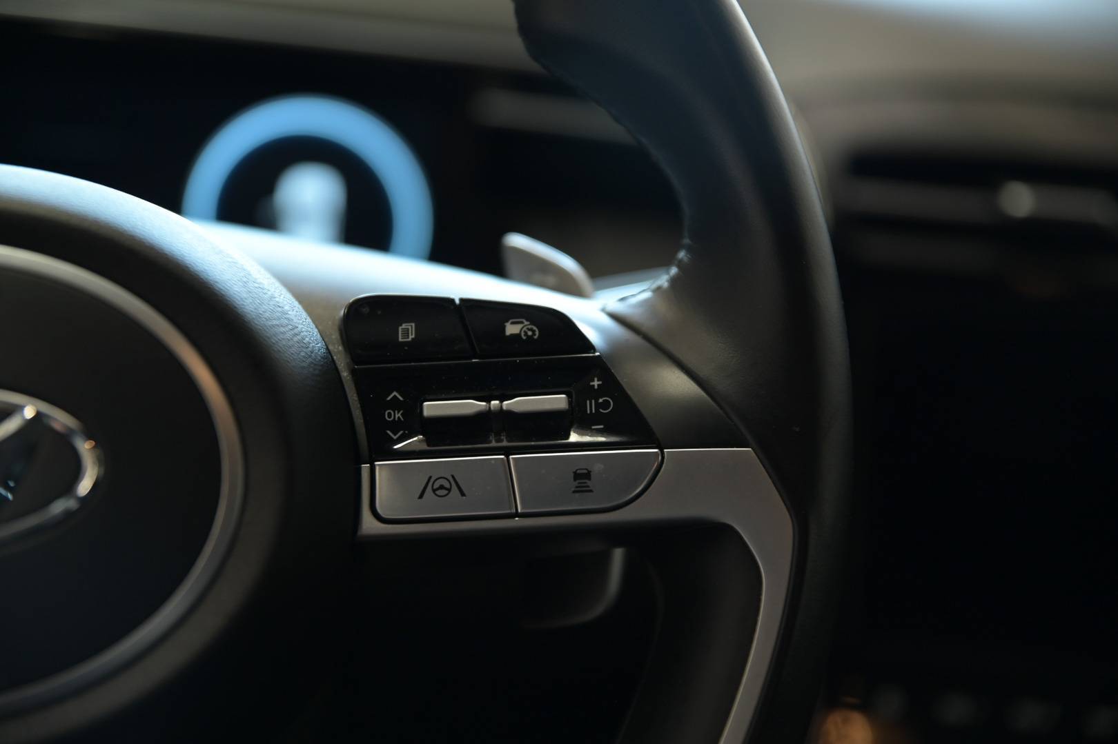 HYUNDAI Tucson - Foto 16