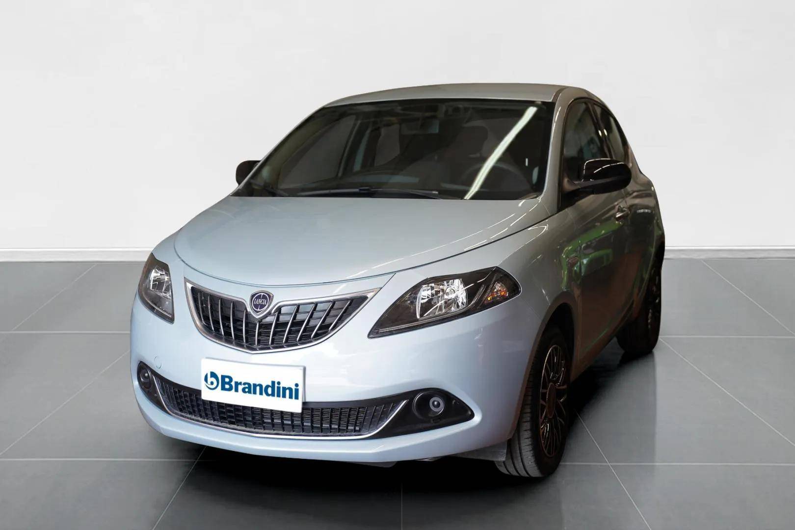 LANCIA Ypsilon - Foto 1