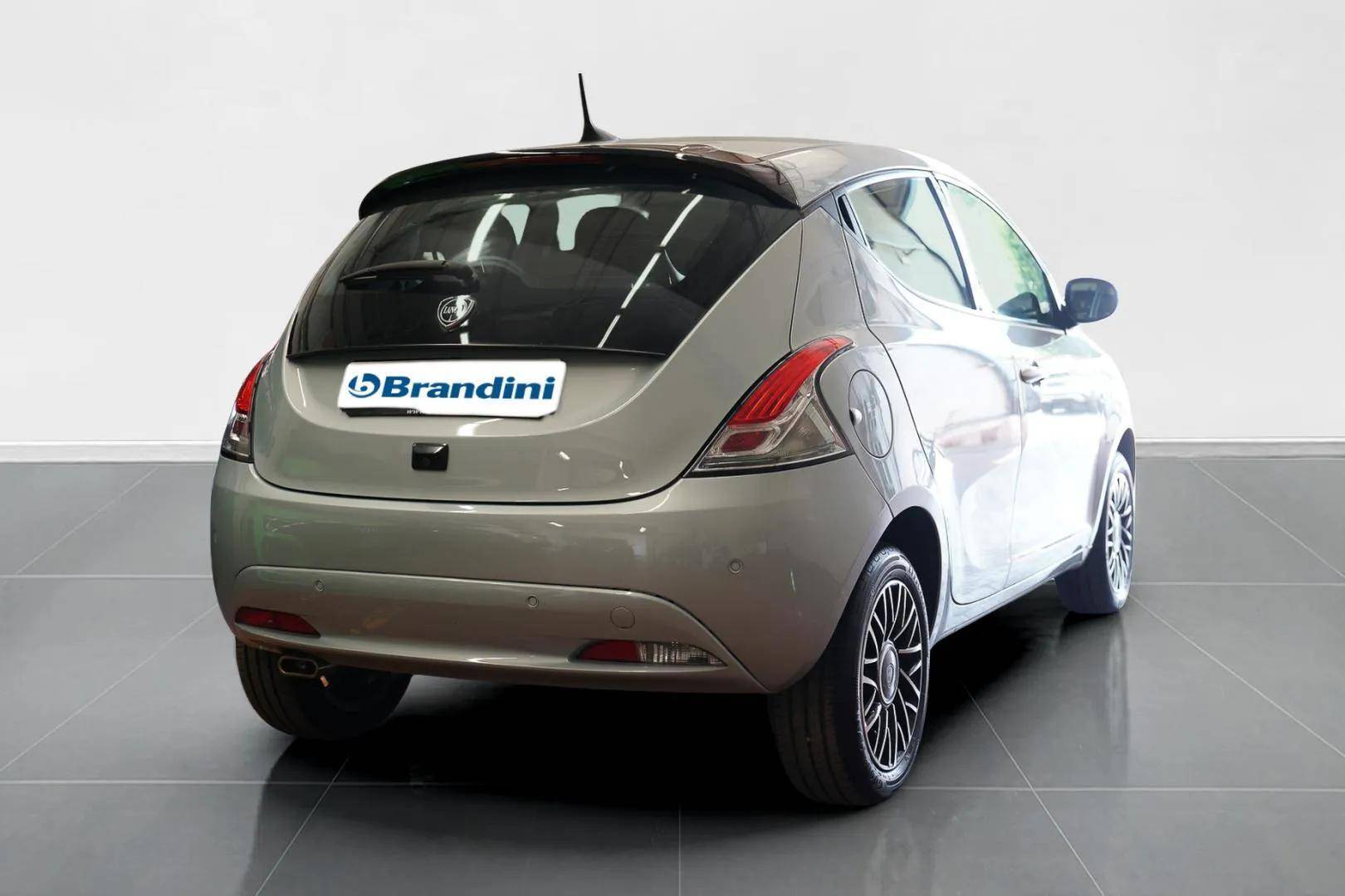 LANCIA Ypsilon - Foto 7