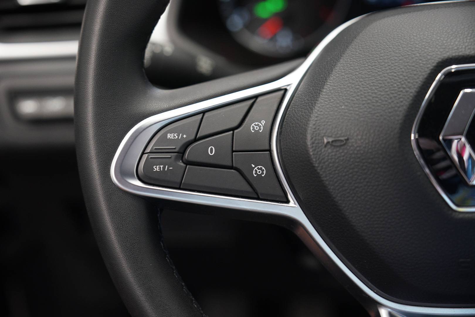 RENAULT Captur - Foto 13
