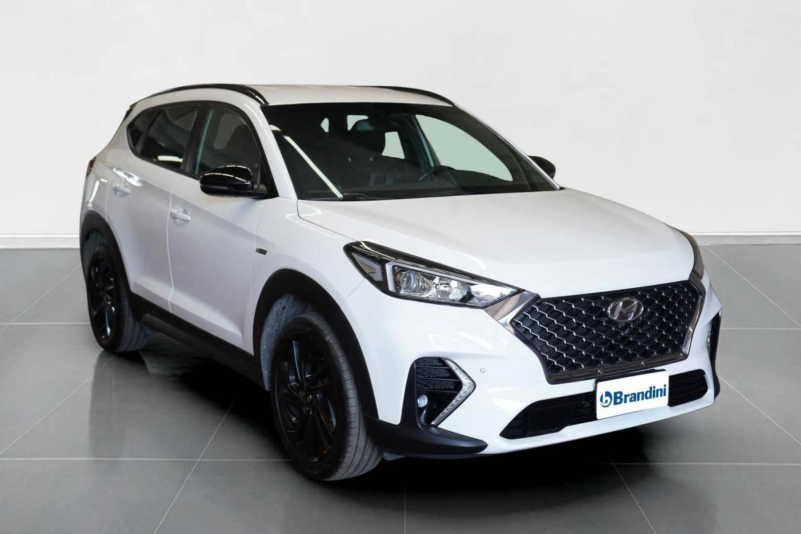 HYUNDAI Tucson - Foto 3