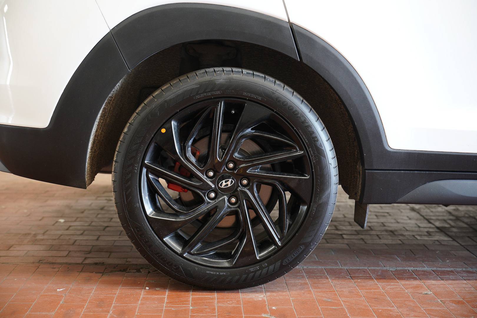 HYUNDAI Tucson - Foto 6