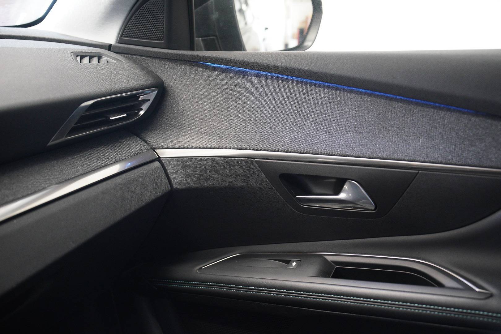 PEUGEOT 3008 - Foto 20