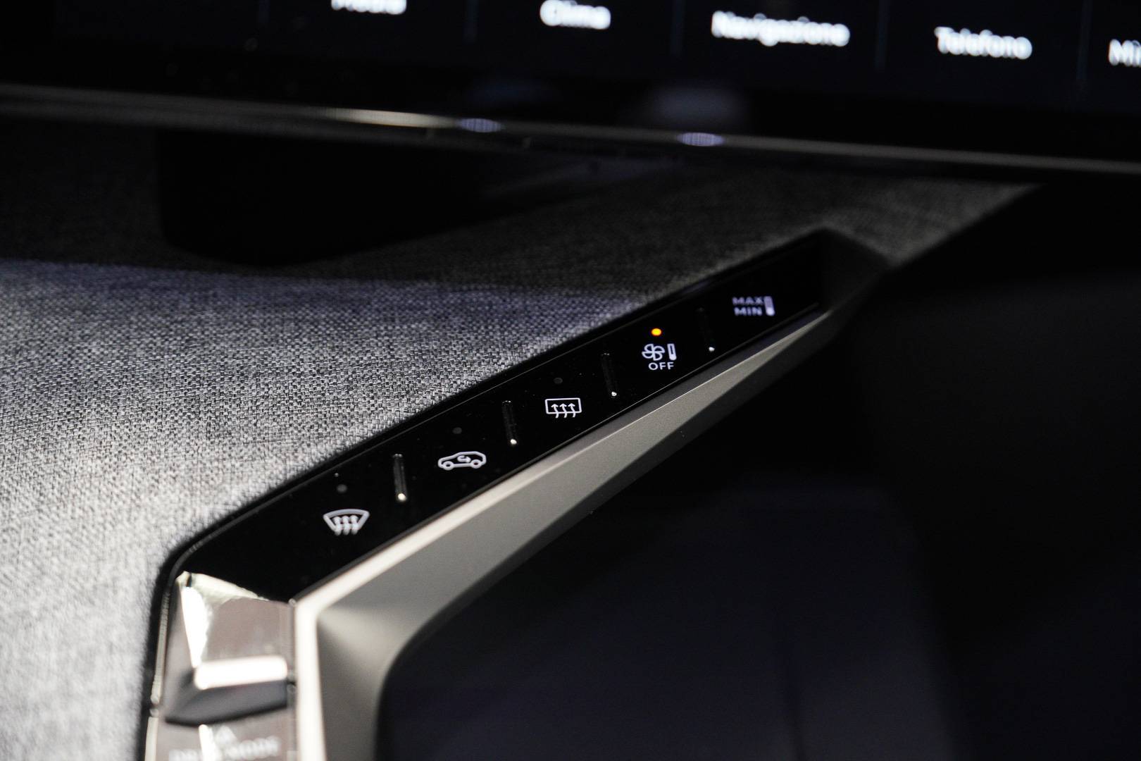 PEUGEOT 3008 - Foto 17