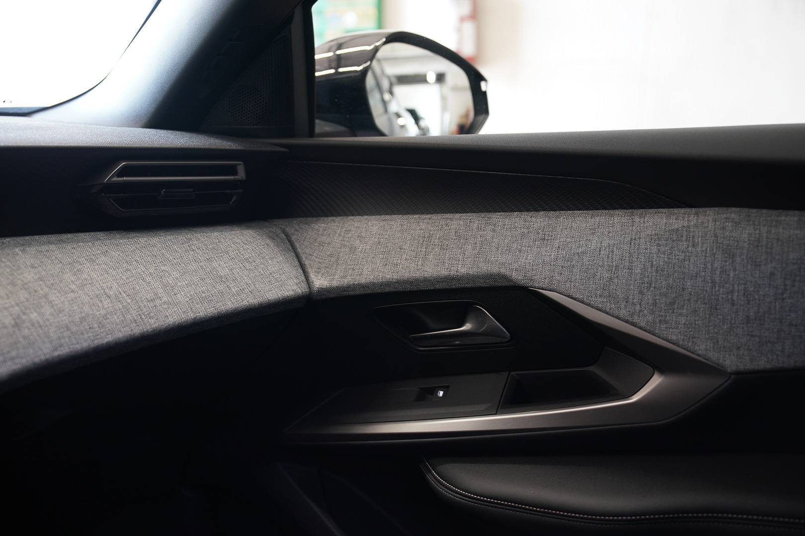 PEUGEOT 3008 - Foto 19